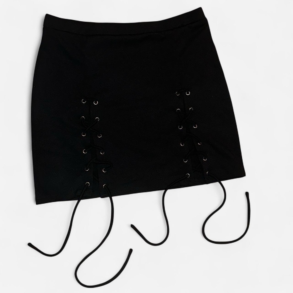 Bear Dance Black Lace-Up Mini Skirt